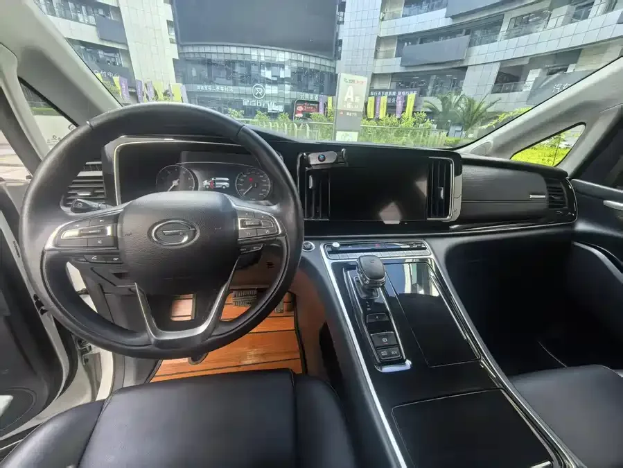 GAC Trumpchi M8 Trumpchi M8 2023 Lingxiu Series 390T Deluxe Edition 2023 — миниатюра 5