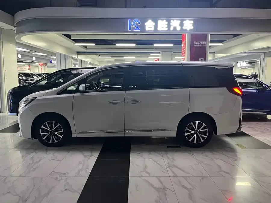 GAC Trumpchi M8 Trumpchi M8 2023 Lingxiu Series 390T Exclusive Edition 2023 — миниатюра 2