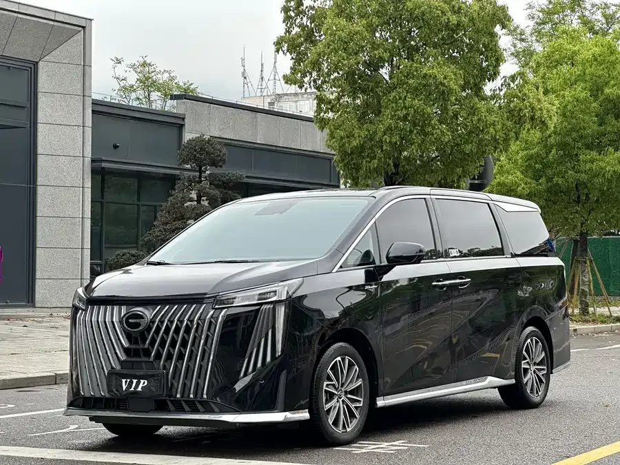 GAC Trumpchi M8 2025