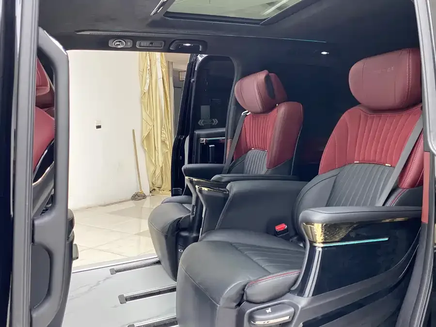 GAC Trumpchi M8 Trumpchi M8 2023 Grandmaster Series 400T Supreme Edition 2023 — миниатюра 4