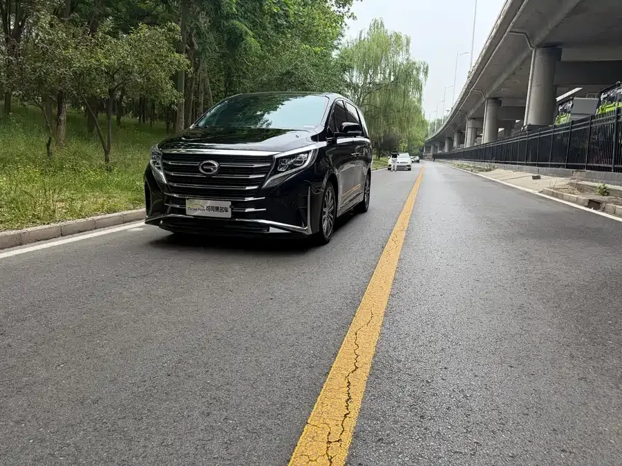 GAC Trumpchi M8 2022
