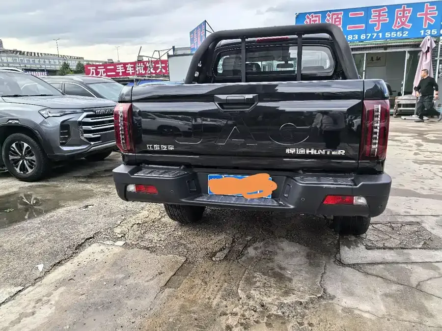 JAC Group SUV Hantu 2023 2.0T automatic diesel two-wheel drive elite standard dual 2025 — миниатюра 2