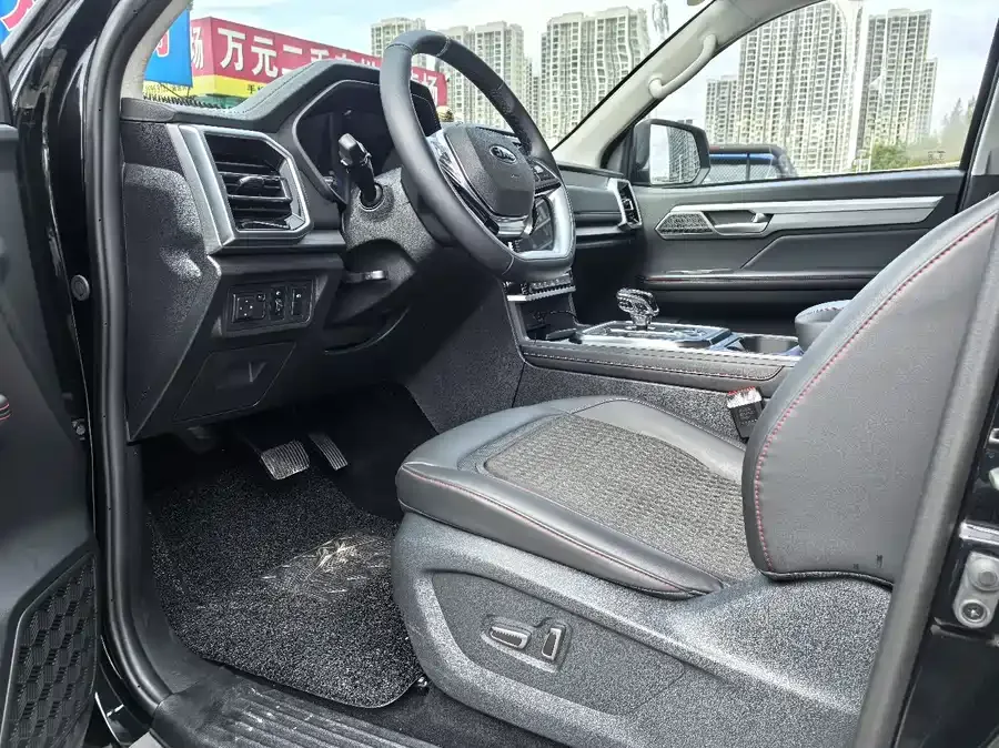 JAC Group SUV Hantu 2023 2.0T automatic diesel two-wheel drive elite standard dual 2025 — миниатюра 3
