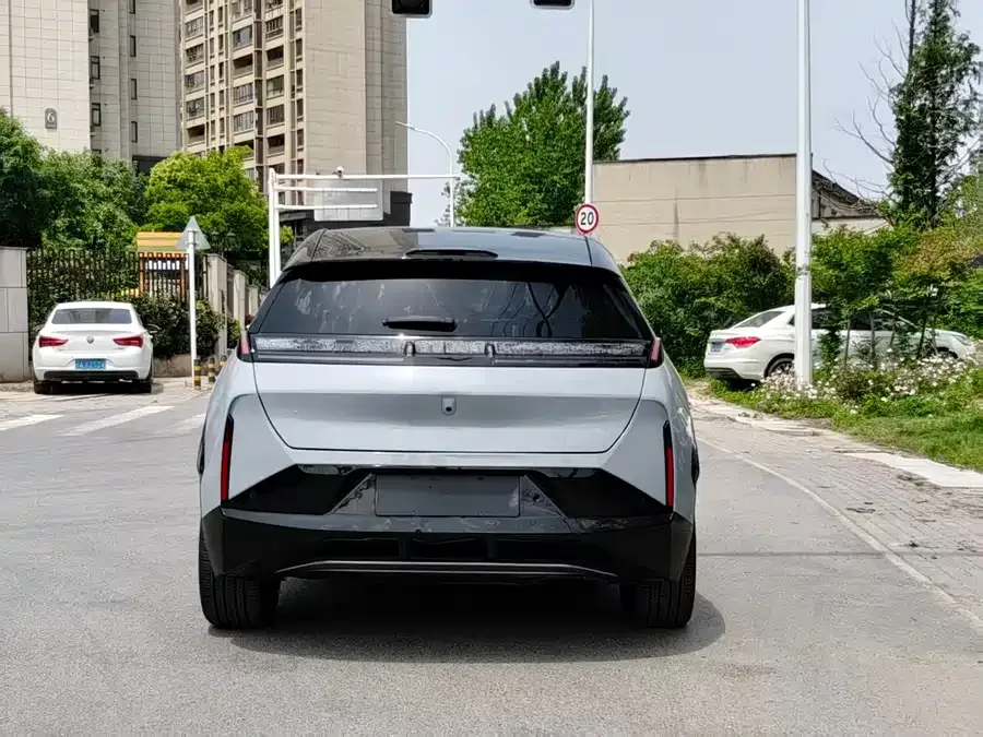 Zeekr X Zeekr X 2023 4WD YOU Edition 4 Seaters 2023 — миниатюра 3