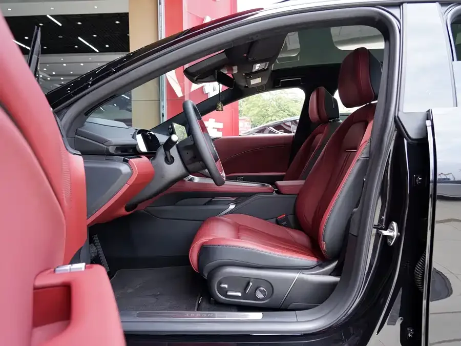 Zeekr 007GT Zeekr 007GT 2025 rear-wheel drive intelligent driving version 75kWh 2025 — миниатюра 2