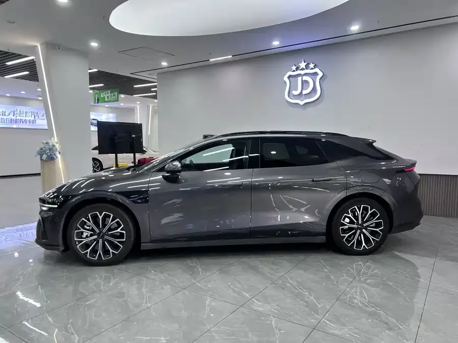 Zeekr 007GT Zeekr 007GT 2025 rear-wheel drive intelligent driving version 75kWh 2025 — миниатюра 4