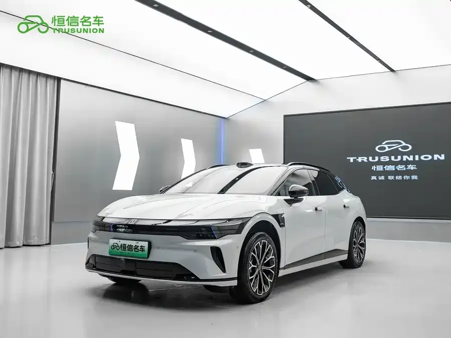 Zeekr 007GT 2025