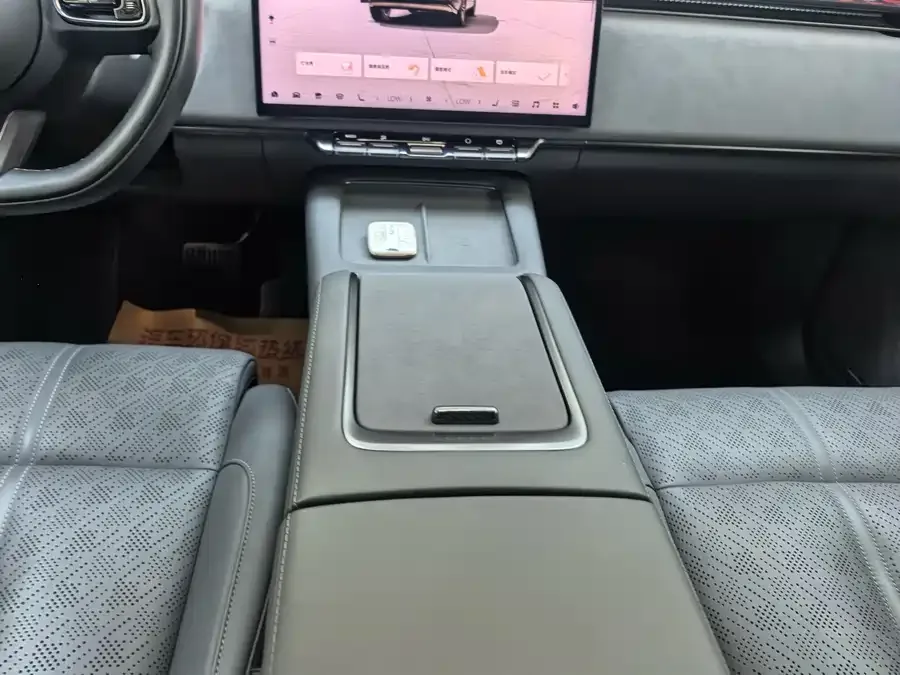 Zeekr 7X Zeekr 7X 2025 75kWh RWD Smart Driving Edition 2024 — миниатюра 4
