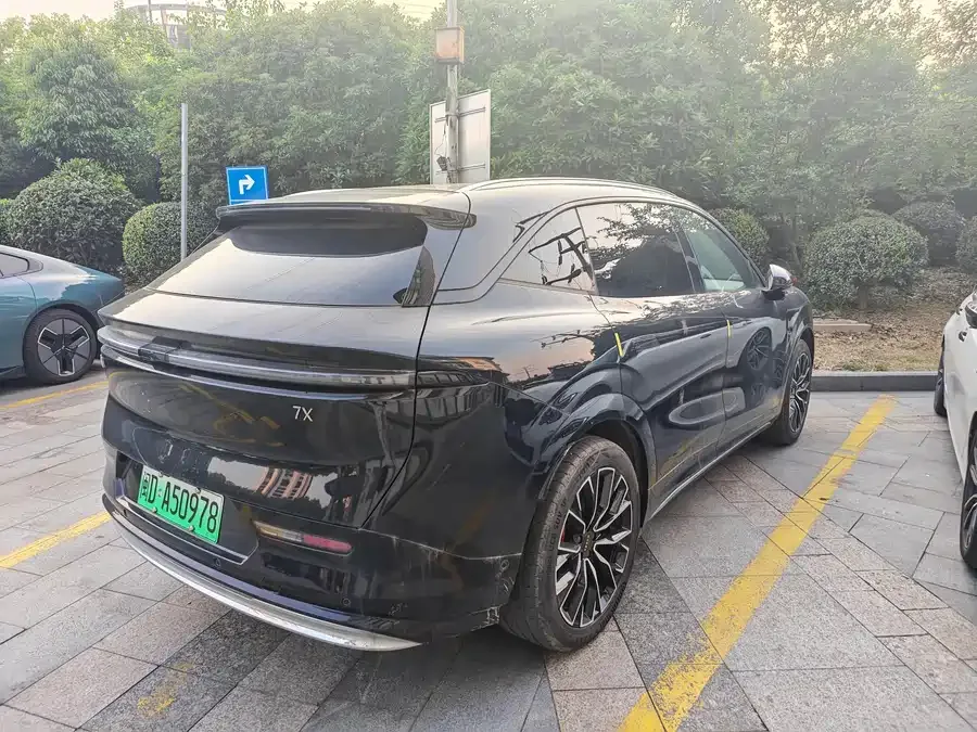 Zeekr 7X Zeekr 7X 2025 75kWh RWD Smart Driving Edition 2024 — миниатюра 2