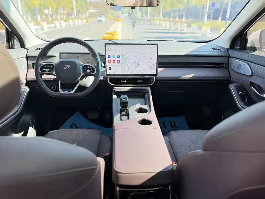 Jetour X90 Jetour X90 2024 1.6T DCT Kirin Edition 7 Seaters 2025 — миниатюра 2