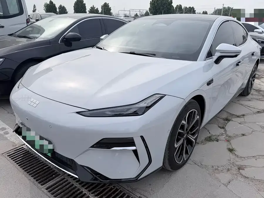 Geely Galaxy E8 Galaxy E8 2024 665km RWD Starship Long Range Edition 2025 — фото 1, купить с доставкой в Москву