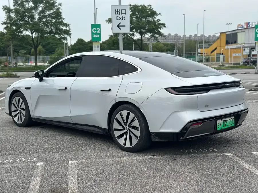 Geely Galaxy E8 Galaxy E8 2024 665km RWD Starship Long Range Edition 2024 — миниатюра 3