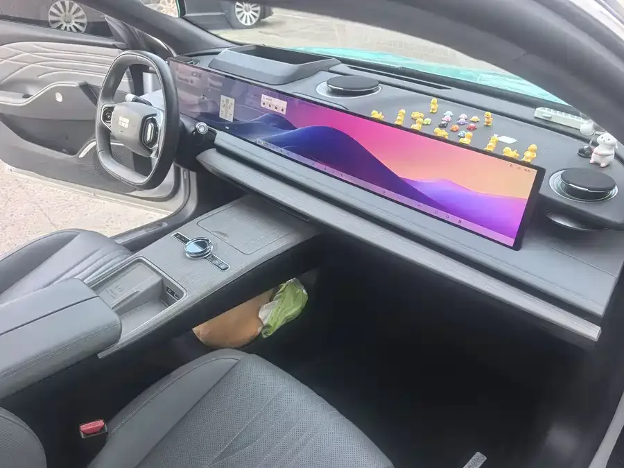 Geely Galaxy E8 Galaxy E8 2024 550km RWD PRO 2024 — миниатюра 2