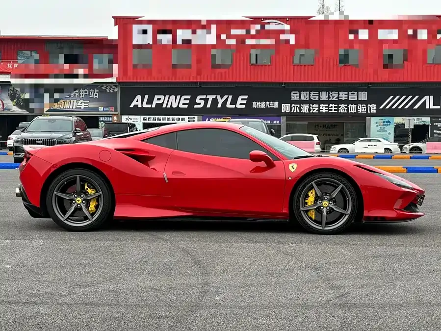 Ferrari F8 Ferrari F8 2019 Tributo 3.9T V8 2023 — миниатюра 5