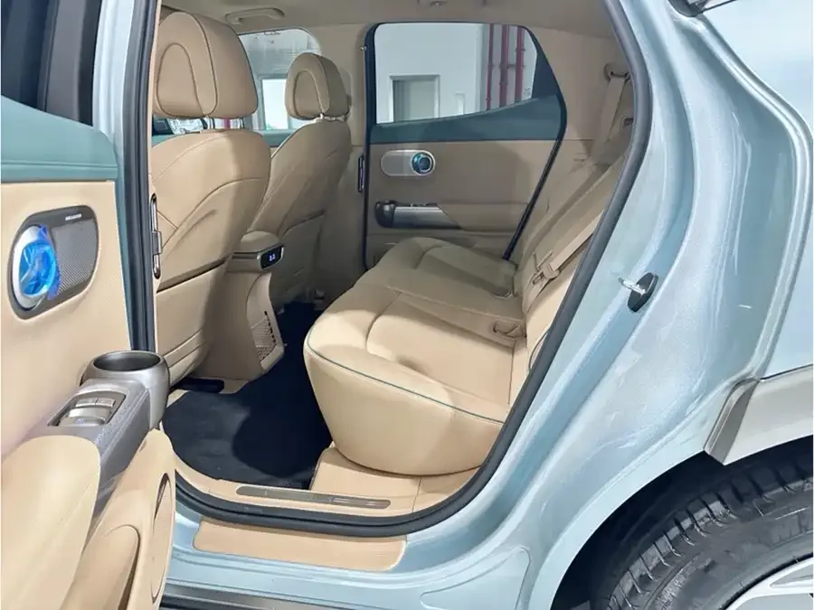 Genesis GV60 Genesis GV60 2024 dual-motor four-wheel drive luxury version 2025 — миниатюра 4