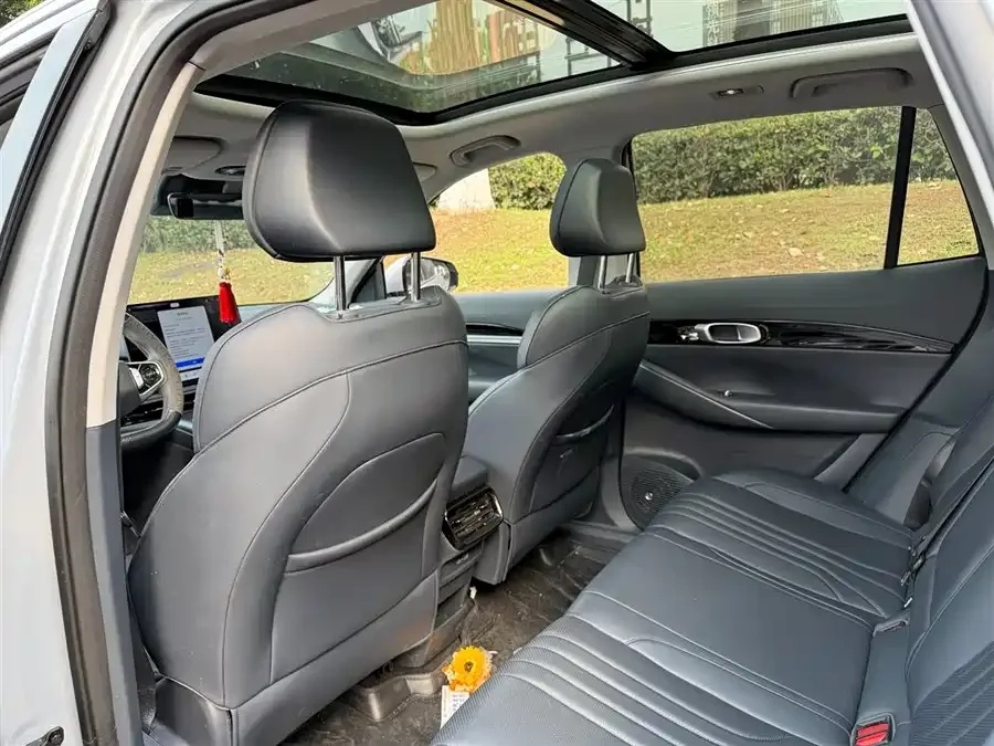 Geely Galaxy E5 Galaxy E5 2024 530km Exploration+ Edition 2025 — миниатюра 3
