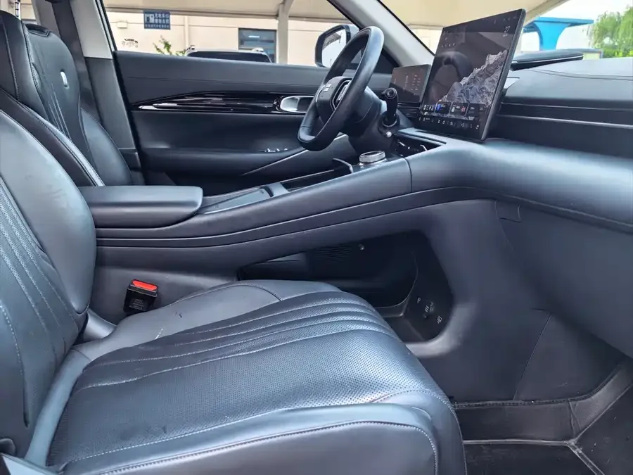 Geely Galaxy E5 Galaxy E5 2024 530km Starship Edition 2025 — миниатюра 3