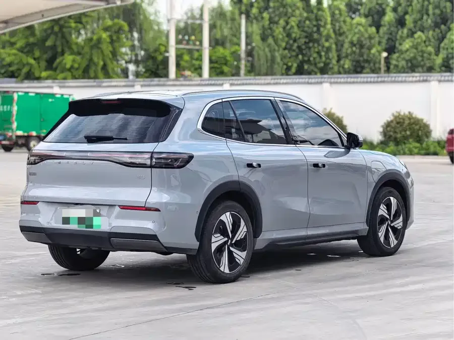 Geely Galaxy E5 Galaxy E5 2024 530km Starship Edition 2025 — миниатюра 4