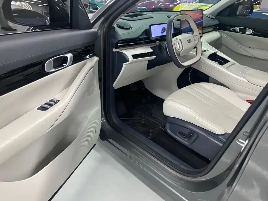 Geely Galaxy E5 Galaxy E5 2024 530km Exploration+ Edition 2025 — миниатюра 4