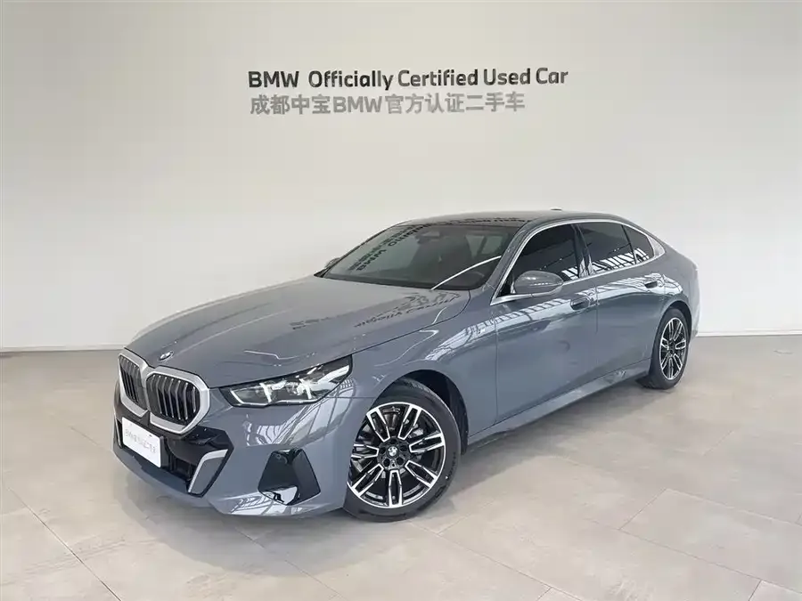 BMW 5 Series 2024