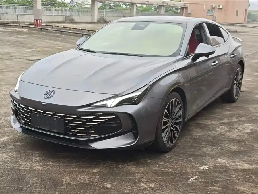 MG 7 MG7 2023 2.0T Automatic Beauty Hunter Premium Edition 2023 — фото 1, купить с доставкой в Москву