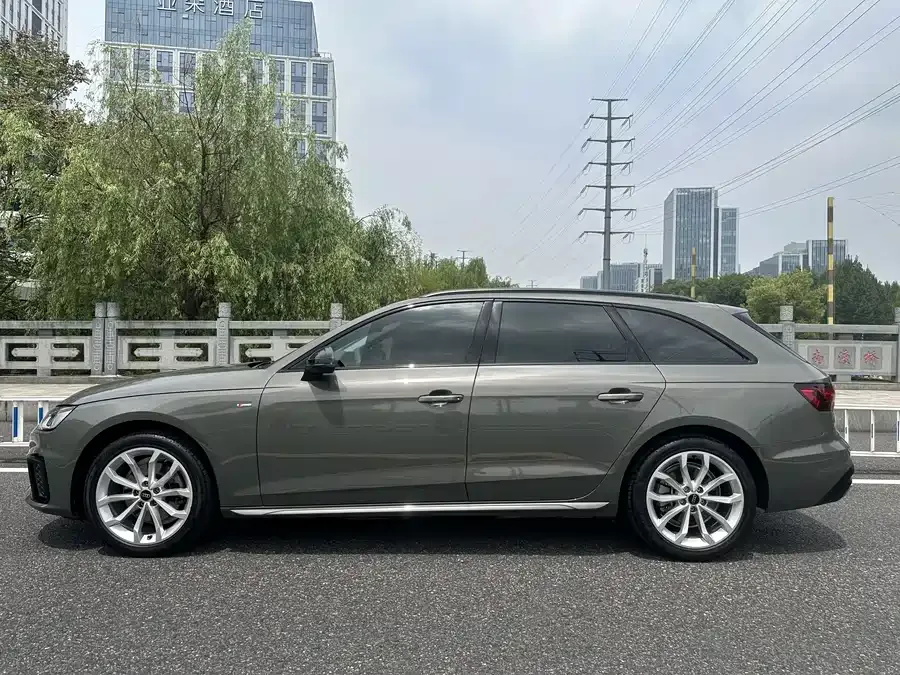 Audi A4 Audi A4 (Imported) 2024 Avant 40 TFSI Fashion Sports 2024 — миниатюра 3