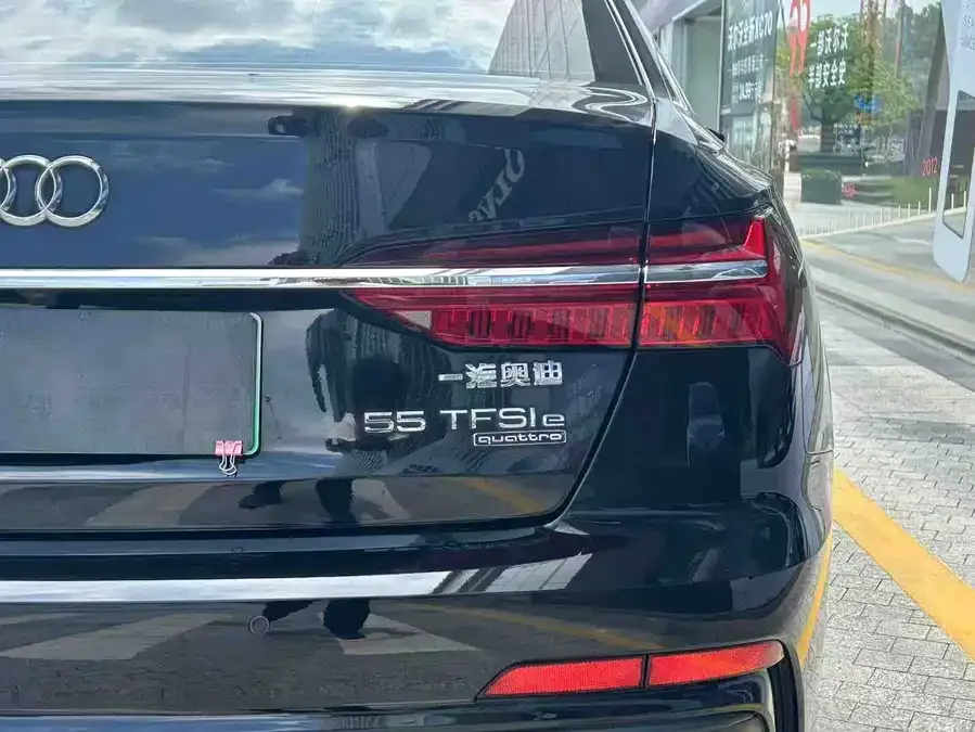 Audi A6L New Energy 2022 55 TFSI e quattro 2023 — миниатюра 3