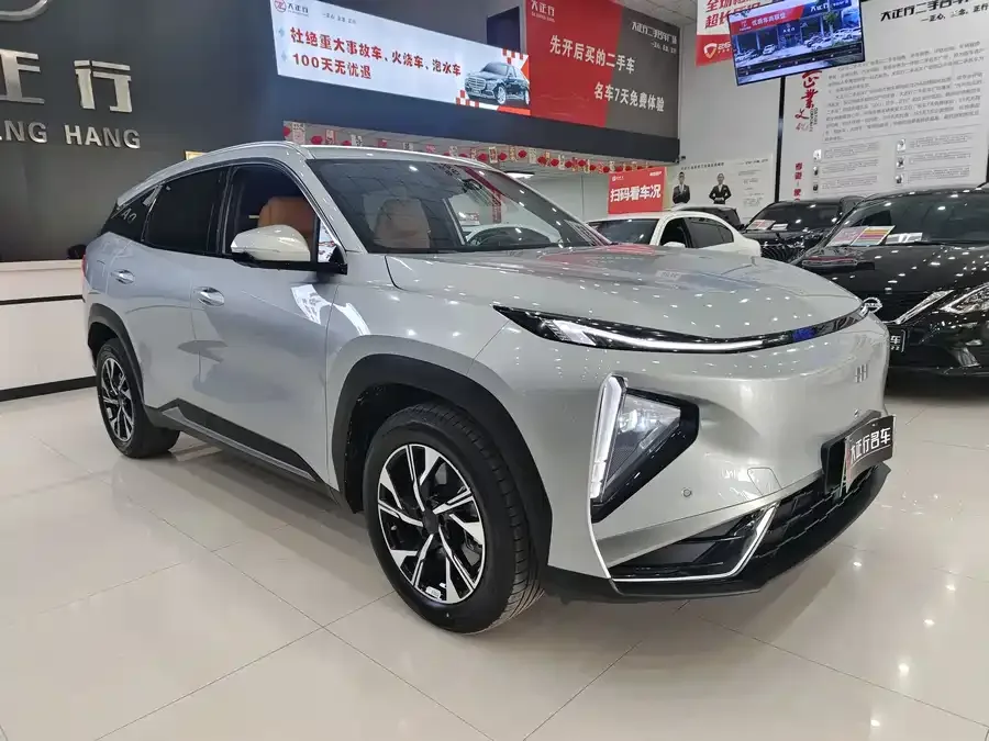 Geely Galaxy L7 2025