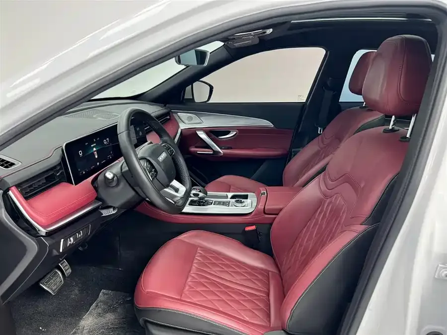 Jetour X70 Plus JETOUR X70 PLUS 2023 1.5T DCT Brave PLUS 7-seater 2023 — миниатюра 4