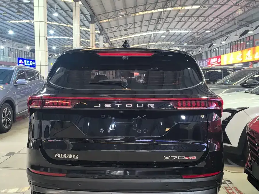 Jetour X70 Plus JETOUR X70 PLUS 2023 1.5T DCT Brave PLUS 5-seater 2023 — миниатюра 2