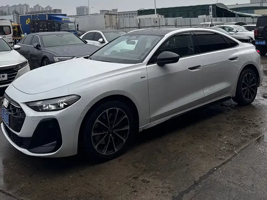 Audi A5L 2026 2.0T Sport Plus 2026 — фото 1, купить с доставкой в Москву