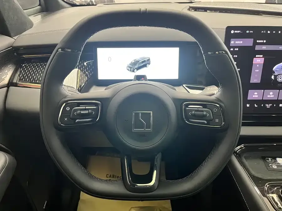 Zeekr 009 Zeekr 009 2024 seven-seat aisle version four-wheel drive 108kWh 2025 — миниатюра 5