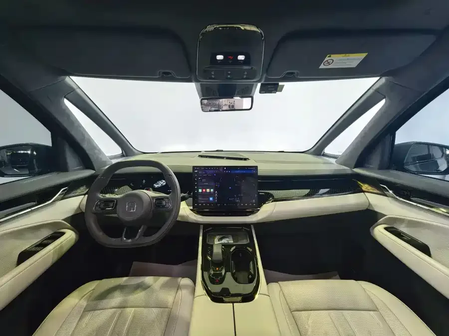 Zeekr 009 Zeekr 009 2024 six-seat executive version 4WD 140kWh 2024 — миниатюра 3
