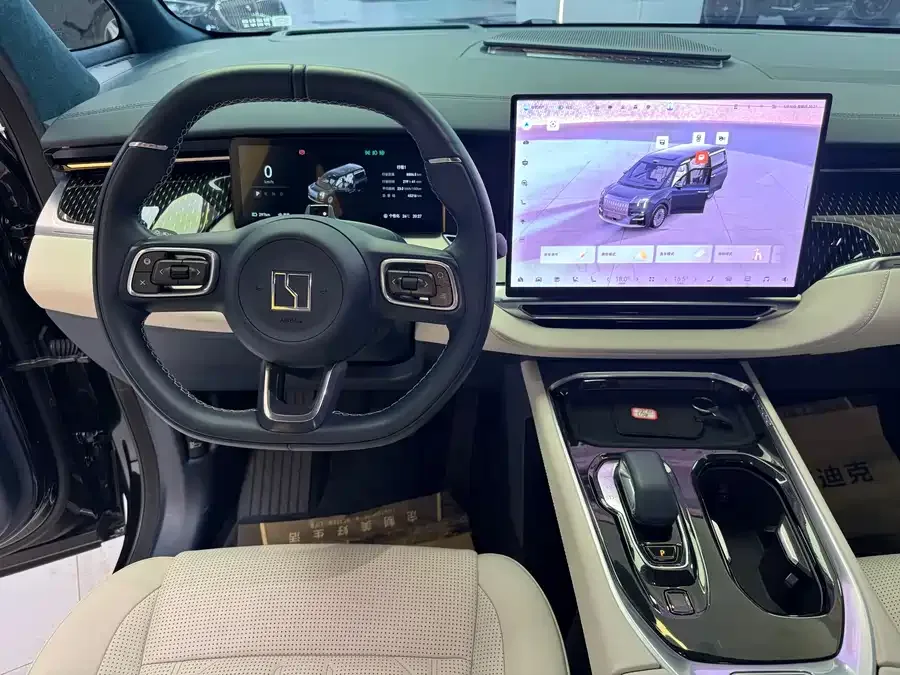 Zeekr 009 Zeekr 009 2024 seven-seat aisle version four-wheel drive 108kWh 2024 — миниатюра 4