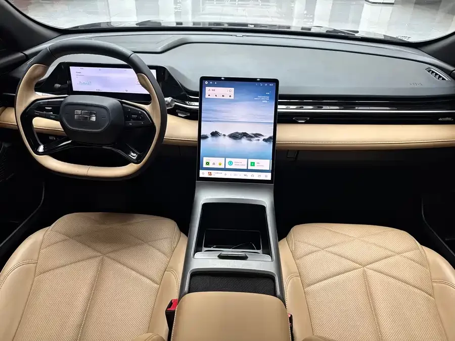 Geely Galaxy L6 Galaxy L6 2023 125km MAX 2024 — миниатюра 4