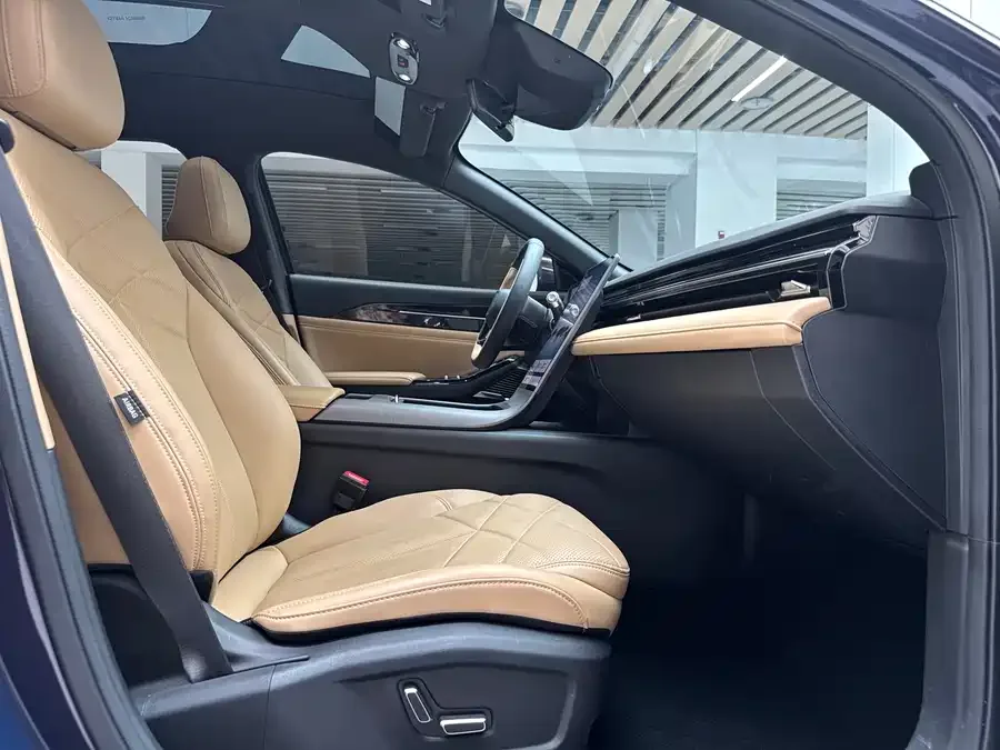 Geely Galaxy L6 Galaxy L6 2023 125km MAX 2024 — миниатюра 5