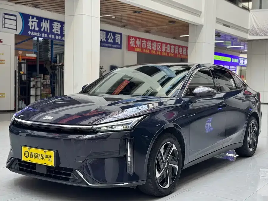 Geely Galaxy L6 2024