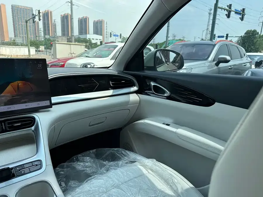Geely Star Wish Star Wish 2025 UP 410km Exploration Edition 2025 — миниатюра 5