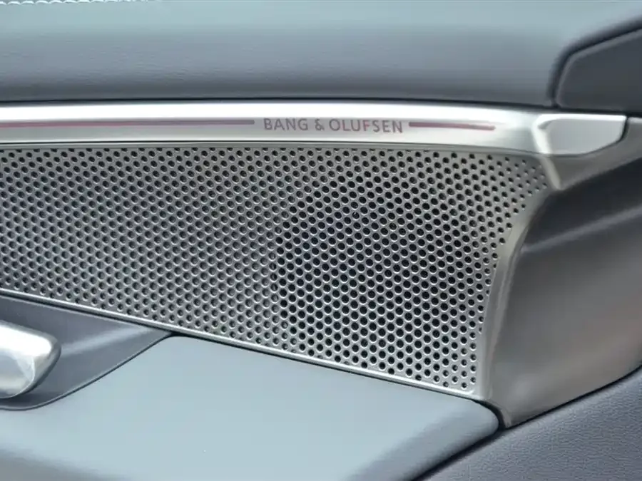 Audi A6L 2026 2.0T quattro Premium 2026 — миниатюра 4