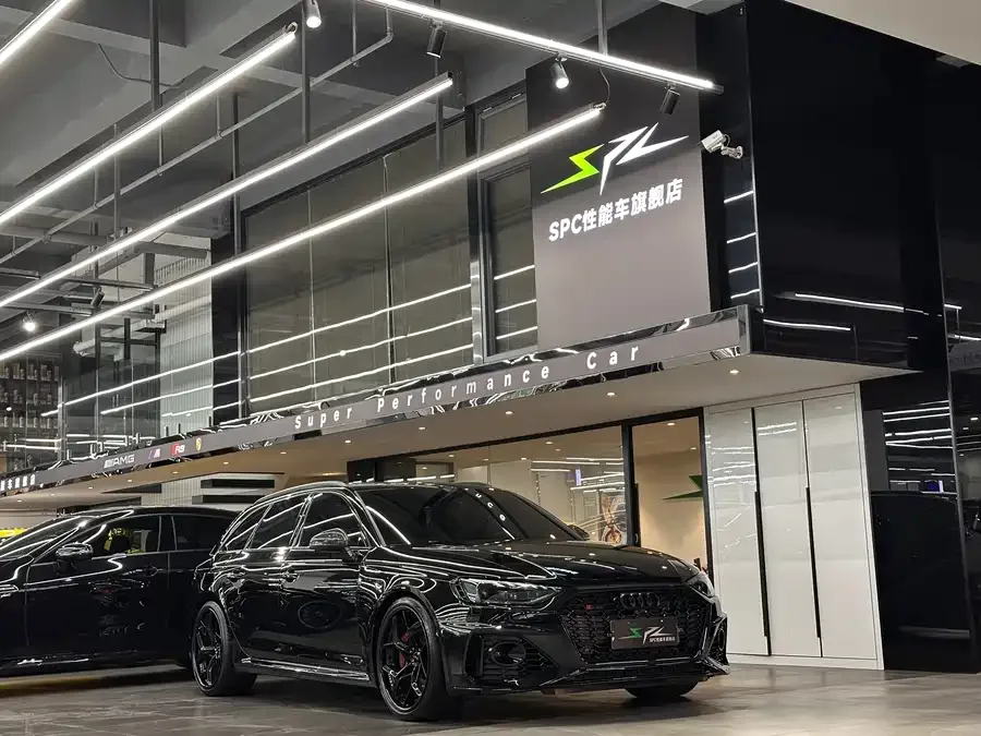 Audi RS 4 2024