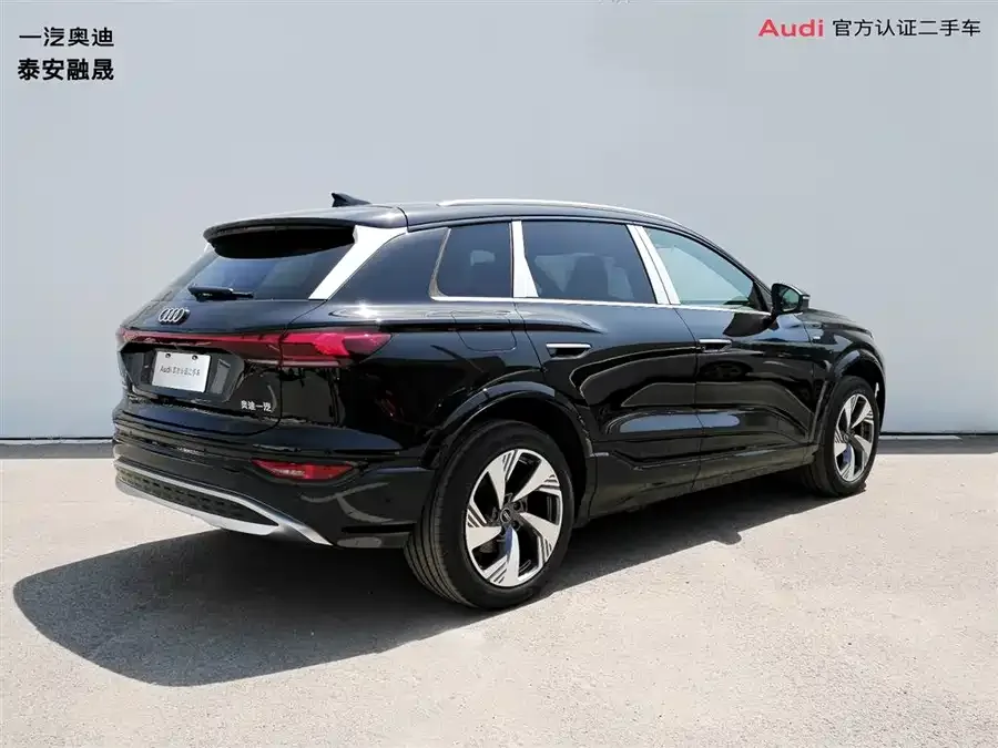 Audi Q6L e-tron 2026 long-range version 2026 — миниатюра 2