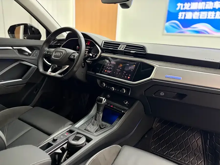 Audi Q3 SPORTBACK 2022 40 TFSI Fashion Edition 2022 — миниатюра 4