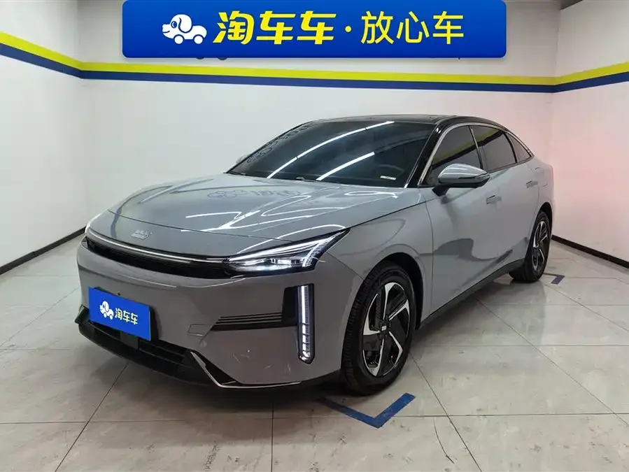 Geely Galaxy L6 2024