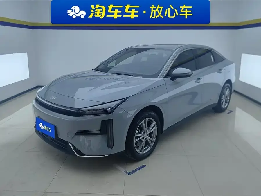 Geely Galaxy L6 2025