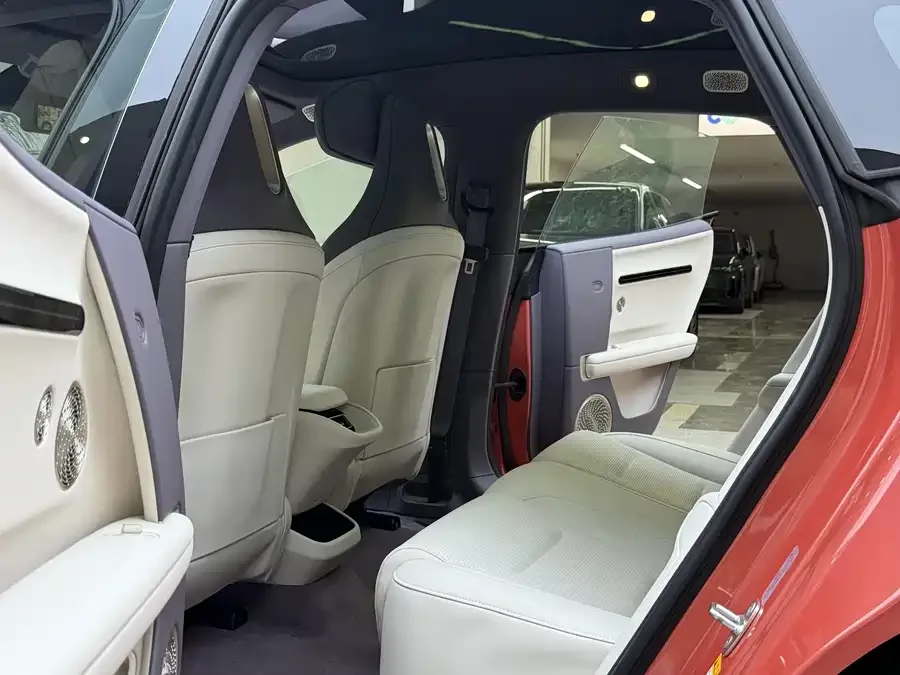 Avatr 06 Avita 06 2025 Pro Extended Range Edition 2025 — миниатюра 4