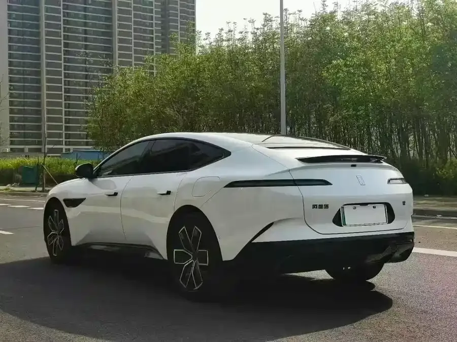 Avatr 12 Avita 12 2024 700 Triple Laser RWD Luxury Edition 2024 — миниатюра 2