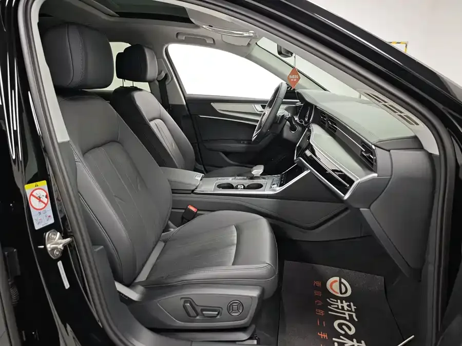 Audi A6 2023 allroad quattro 55 TFSI exclusive off-road version 2023 — миниатюра 4