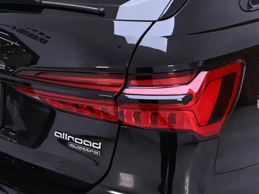 Audi A6 2023 allroad quattro 55 TFSI exclusive off-road version 2024 — миниатюра 3