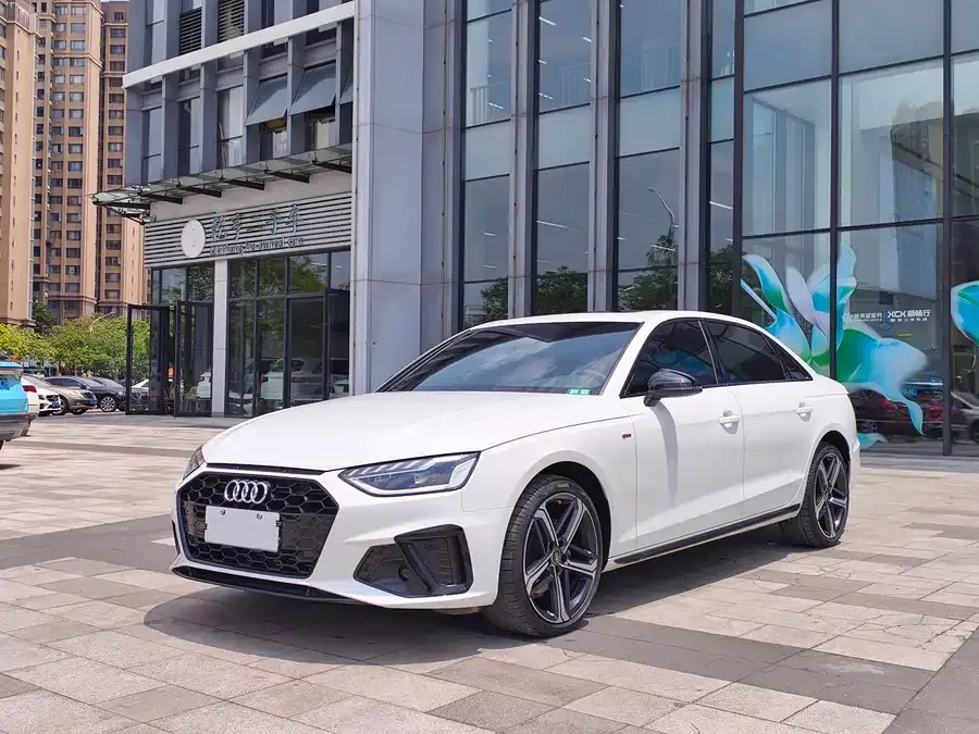 Audi a4 l 2024