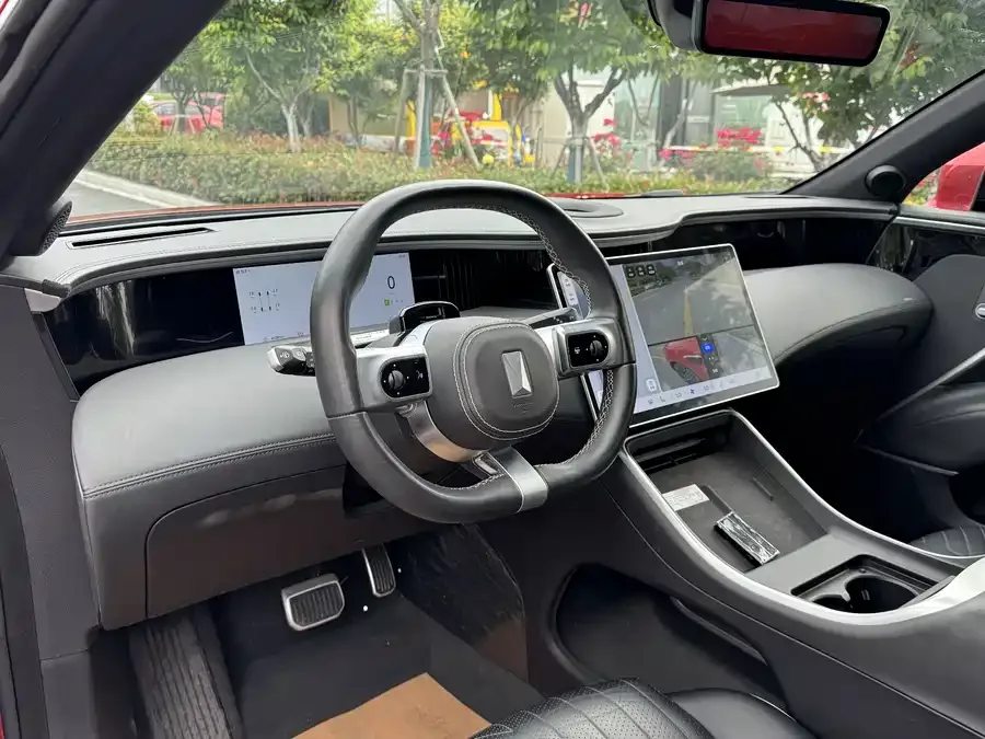 Avatr 11 Avita 11 2022 Super Long Range Dual Motor Luxury Edition 5 Seaters 2023 — миниатюра 4